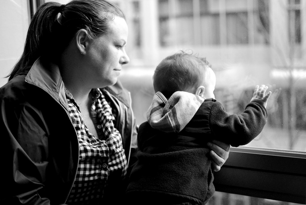 Fitz-30weeks-vancouver-hotel-window-Carly_1221