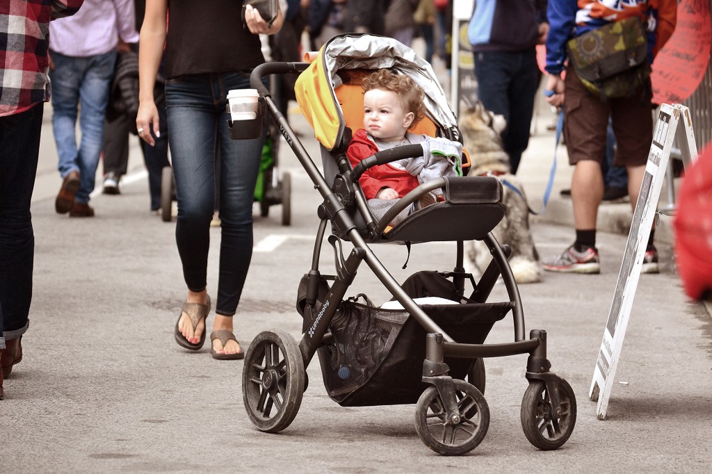 Fitz 1 year 2 weeks Polish Fest stroller_4078