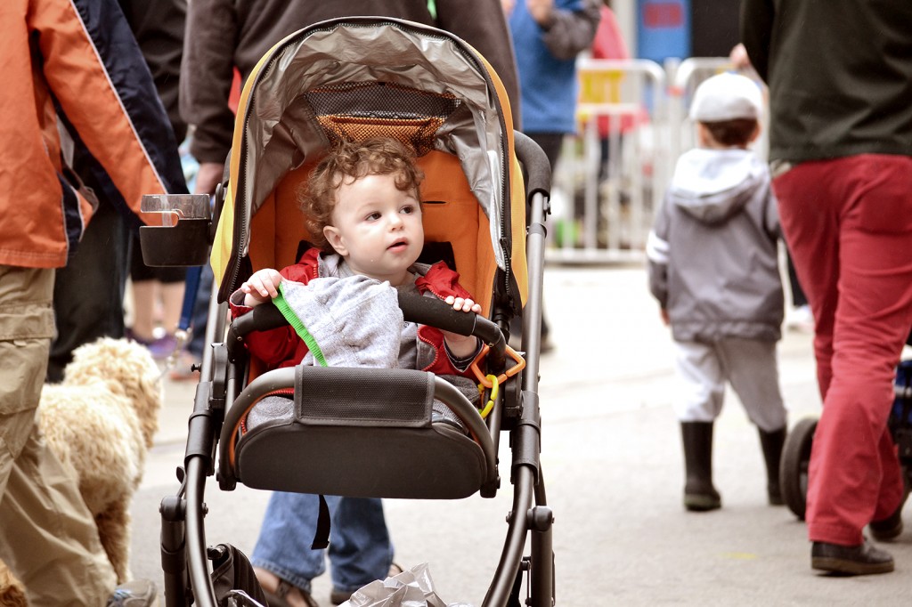 Fitz 1 year 2 weeks Polish Fest stroller_4104