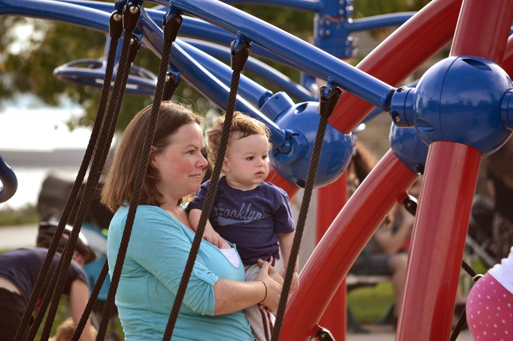 Fitz 1 year 4 weeks waterfront park Carly_4239