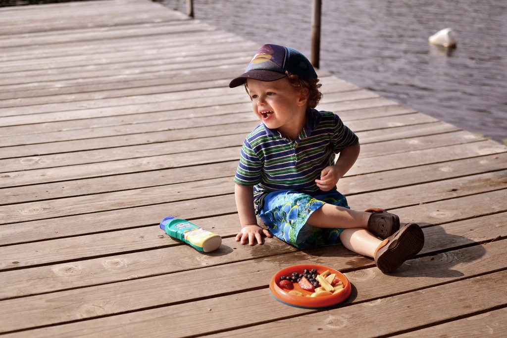 Fitz 1 year July 2015 Cottage Huntsville dock eating_6596