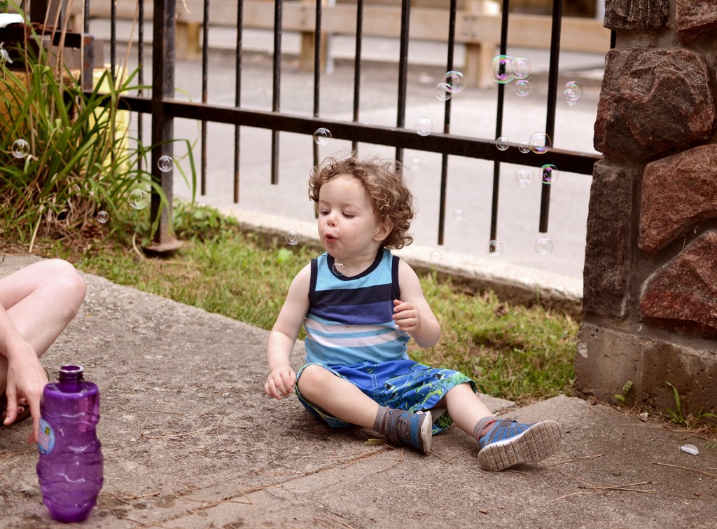 Fitz 2 year August 2015 birthday bubbles Meghan_6971