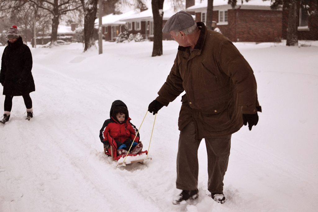 Fitz 2 years Dec 2015 Xmas Ottawa Dennis sleigh _8593