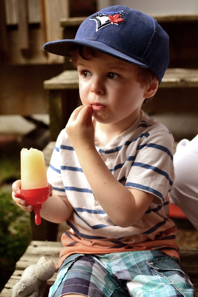 Fitz 2 years July 2016 Ottawa backyard popsicle _0675